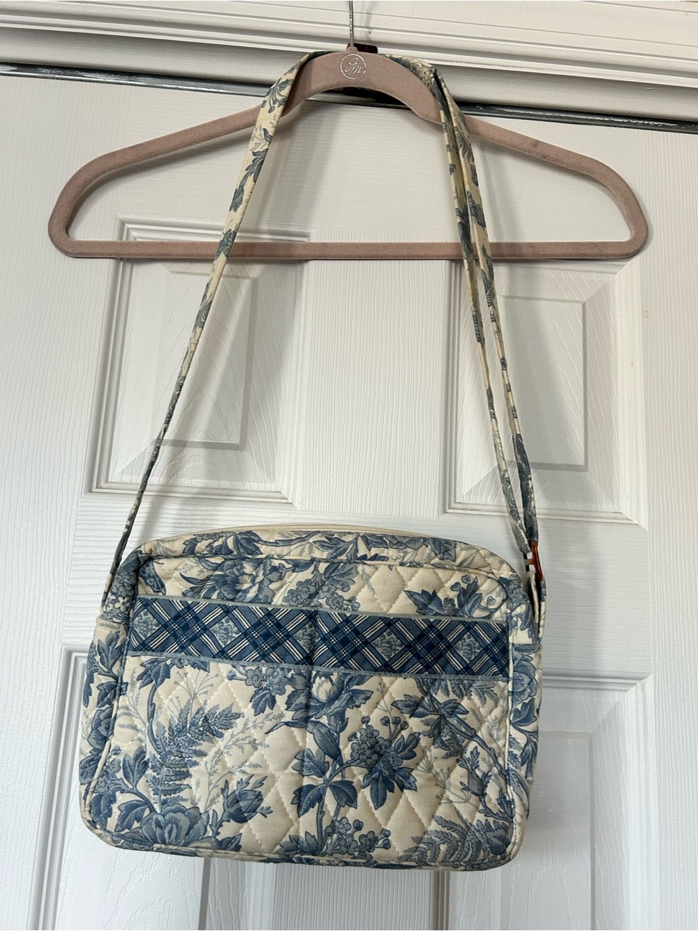 Vintage Vera Bradley Blue Toile Quilted Crossbody Bag